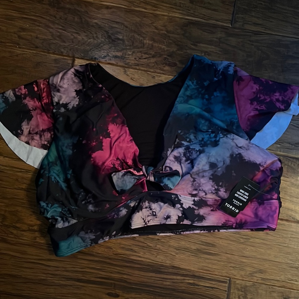 Torrid Swim Top : size 3x : New with Tags